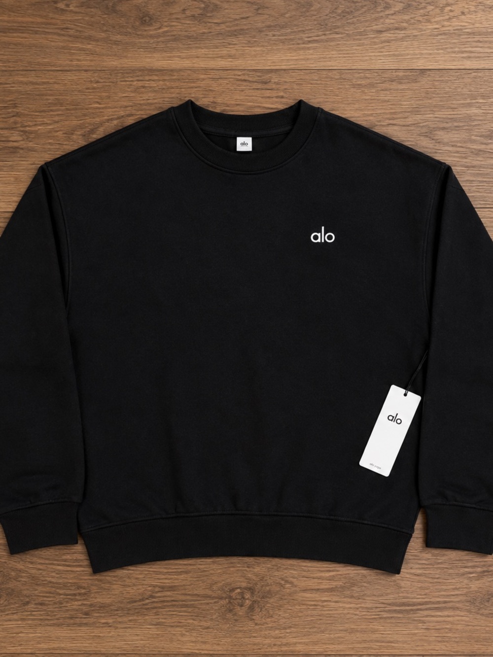 ALO Yoga Black Crewneck Sweatshirt with Subtle Logo